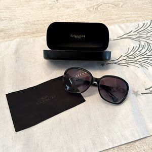 Coach Kissing C Sunglasses NWOT